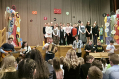 PROSLAVA OB MATERINSKEM DNEVU